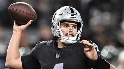 qb lv raiders|who is LV Raiders quarterback.